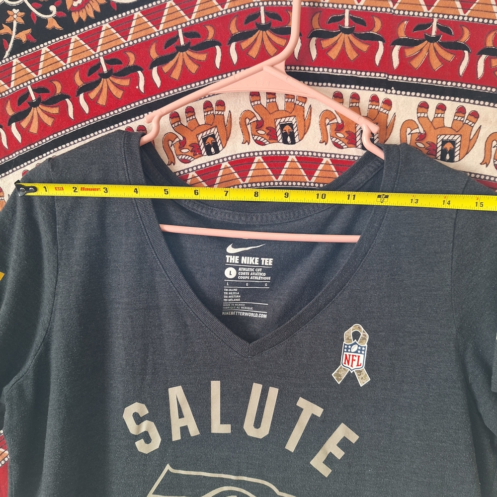 Nike Seattle Seahawks Heather Grey Salute to Service V-Neck T-shirt - Picture 8 of 12